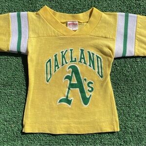 VTG 80’s Oakland Athletics A’s MLB Single Stitch Yellow T-Shirt SZ Baby Newborn